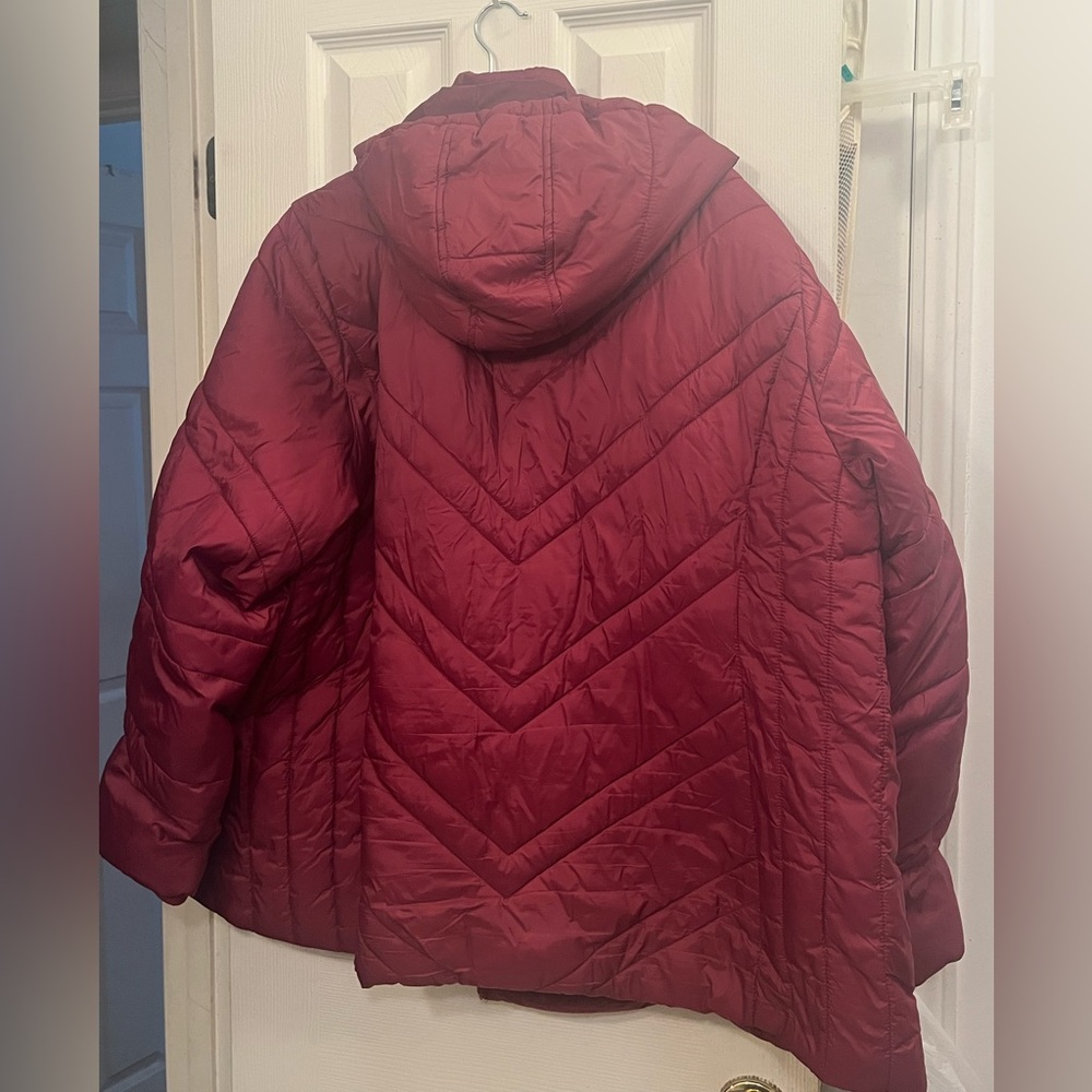 4X Xersion Women's Puffer Jacket - Picture 2 of 9